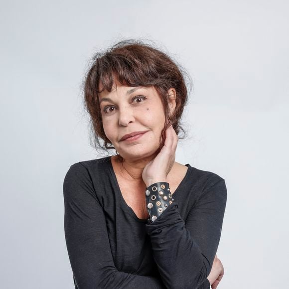 La comédienne et réalisatrice Isabelle Mergault nous a quittés, laissant derrière elle un héritage cinématographique riche.

Exclusif - Isabelle Mergault - Jour 2 - Studio - Enregistrement de l'émission "Le grand restaurant, la guerre de l'étoile ", diffusée le 15 décembre sur M6
Cyril Moreau / Bestimage