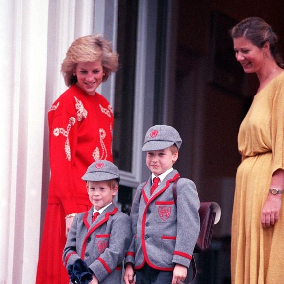 Archives : Prince William et son frère le prince Harry avec Diana