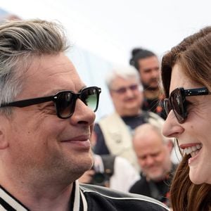 Benjamin Biolay et Chiara Mastroianni - Photocall du film "Marcello Mio" (Compétition) lors du 77ème Festival International du Film de Cannes (14 - 25 mai 2024), le 22 mai 2024. 
© Jacovides / Moreau / Bestimage