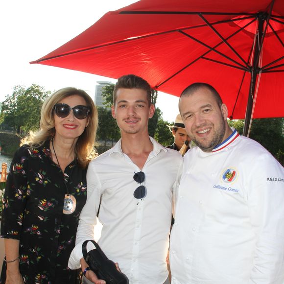 Valerie Trierweiler, son fils Léonard et Guillaume Gomez (chef des cuisines du palais de l'Elysée) - 6ème édition du Trophée de la Pétanque Gastronomique au Paris Yacht Marina à Paris, France, le 28 juin 2018. © Philippe Baldini/Bestimage