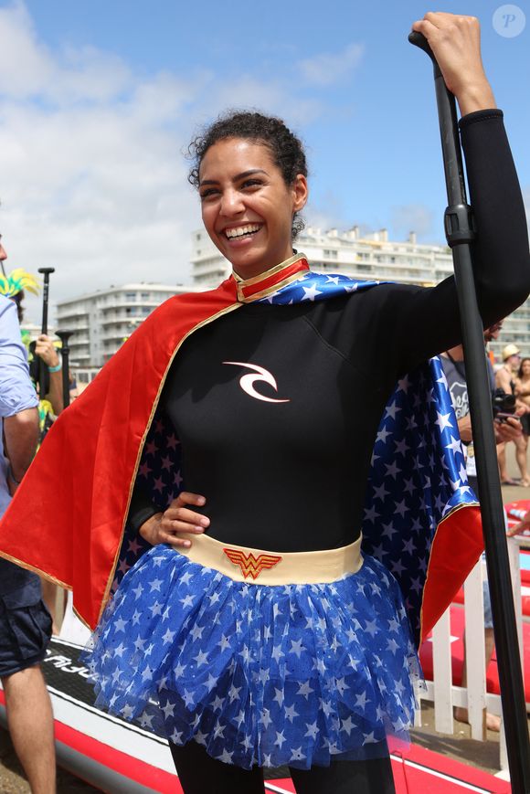 Chloé Mortaud (Miss France 2009), déguisée en Wonder Woman - Course de Stand-Up Paddle lors de la Summer Cup 2016 à La Baule le 9 juillet 2016. La Summer Cup 2016, 6ème édition, est l'un des plus grands rassemblement de stand-Up Paddle d'Europe. © Laetitia Notarianni / Bestimage