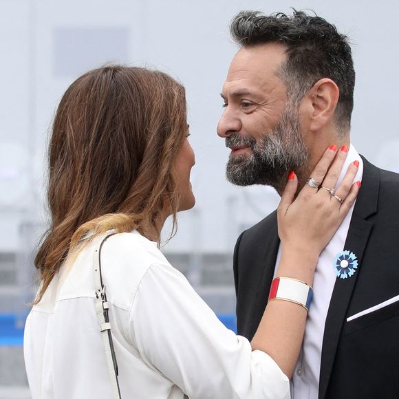 D'autant qu'à 42 ans, Marlène Schiappa va accueillir un nouveau membre dans sa famille.

Marlène Schiappa Secrétaire d'Etat auprès de la Première ministre, chargée de l'Economie sociale et solidaire et de la Vie associative et sonn compagnon lors de la cérémonie du 143ème défilé militaire du 14 juillet, jour de la Fête Nationale, sur les Champs-Elysées et la place de la Concorde, à Paris, France, le 14 juillet 2023. © Stéphane Lemouton/Bestimage