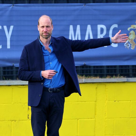 Le prince William, prince de Galles, lors d'une visite officielle à un cours de formation d'arbitres de la FA au Sporting Khalsa FC à l'Aspray Arena Willenhall West Midlands ALPHA AGENCY / BESTIMAGE