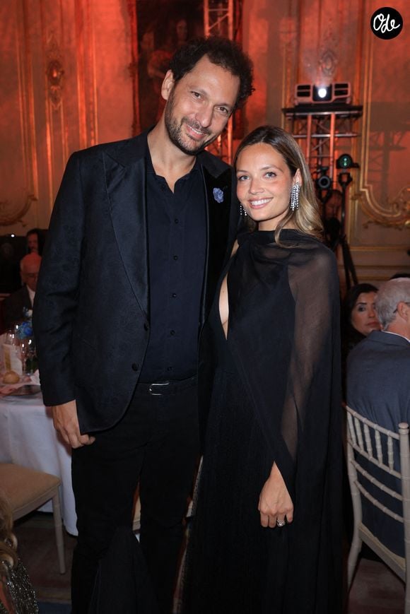 Eric Antoine et son épouse Gennifer Demey lors du dîner de gala "Vaincre le Cancer 2025" à Paris, en France, le 29 septembre 2025. Photo de Jérôme Domine/Abaca