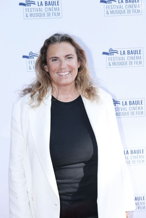 C'est ce qu'a annoncé Lisa Azuelos ce mardi 10 décembre 

Lisa Azuelos - 10ème Festival du Cinéma et de la Musique de Film à La Baule le 27 juin 2024. A l'occasion de ses 10 ans le festival de la Baule dirigé par S. Bobino et C Barratier ont reçu une pléiades de personnalité du cinéma à La Baule pour honorer pour la longue et riche carrière de C. Lelouch!© Rachid Bellak/Bestimage