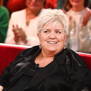 Exclusif - Mimie Mathy - Enregistrement de l'émission Vivement dimanche au studio Rive Gauche à Paris, présentée par Michel Drucker et diffusée le 9 février sur France 3. © Guillaume Gaffiot/Bestimage