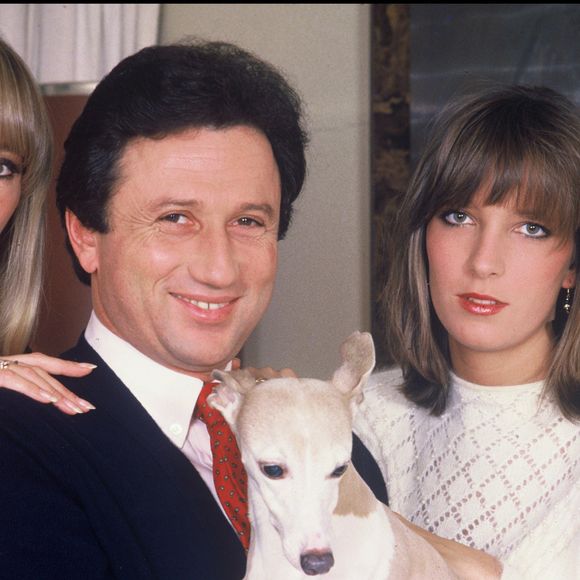 Voici pourquoi

Michel Drucker et sa femme Dany Saval