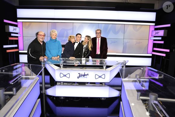 Exclusif - Patrick et Isabelle Balkany, Danièle Gilbert, Sarah Saldmann -  Jordan de Luxe sur le plateau d eson émission pour la dernière de "Chez Jordan de Luxe" diffusée sur C8 le 19 février 2025.

© Cédric Perrin / Bestimage
