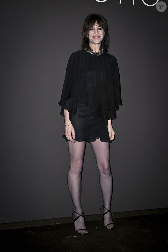 Charlotte Gainsbourg - Photocall du dîner "Women In Motion, Kering", Place de la Castre lors du 78ème Festival International du Film de Cannes le 18 mai 2025. © Olivier Borde/Bestimage