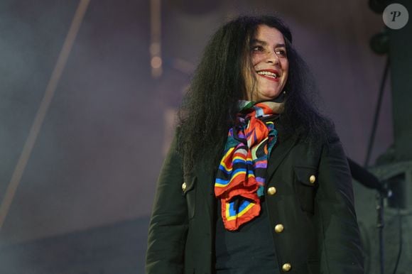 Marjane Satrapi - Le judoka H.Latchoumanaya brandit la flamme paralympiques des jeux olympiques Paris 2024 (JO 2024) au festival Rock en Seine dans le parc de Saint-Cloud le 25 août 2024.

© Alexandre Fumeron / Afterdepth / Bestimage