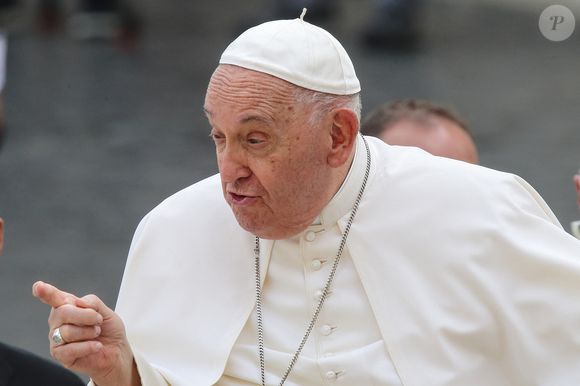 Le pape François lors de son audience générale sur la place Saint-Pierre au Vatican, le 18 septembre 2024. © Evandro Inetti/ZUMA Press Wire/Bestimage
