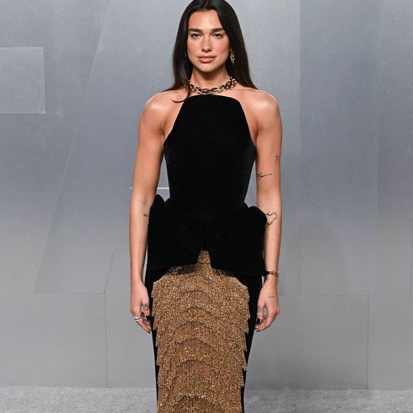 Dua Lipa à son arrivée à la soirée des Oscars organisée par Vanity Fair, aux David Geffen Galleries du LACMA. Crédit : Doug Peters/EMPICS ... Soirée des Oscars de Vanity Fair ... 16/03/2026 Los Angeles