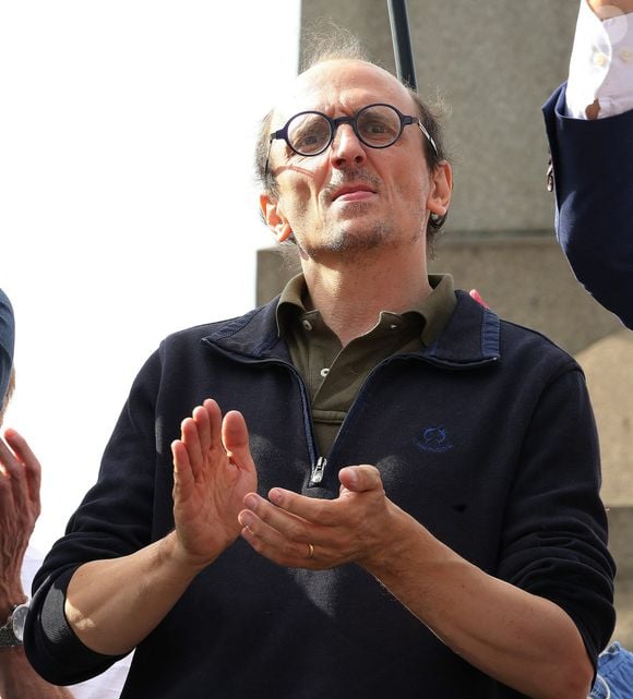 Fabrice Di Vizio - Manifestation "anti-pass sanitaire" à Paris. Le 28 août 2021
Panoramic / Bestimage