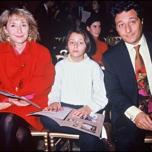 Archives - Marie-Anne Chazel - Christian Clavier et leur fille Margot lors d'un défilé de mode en 1992.