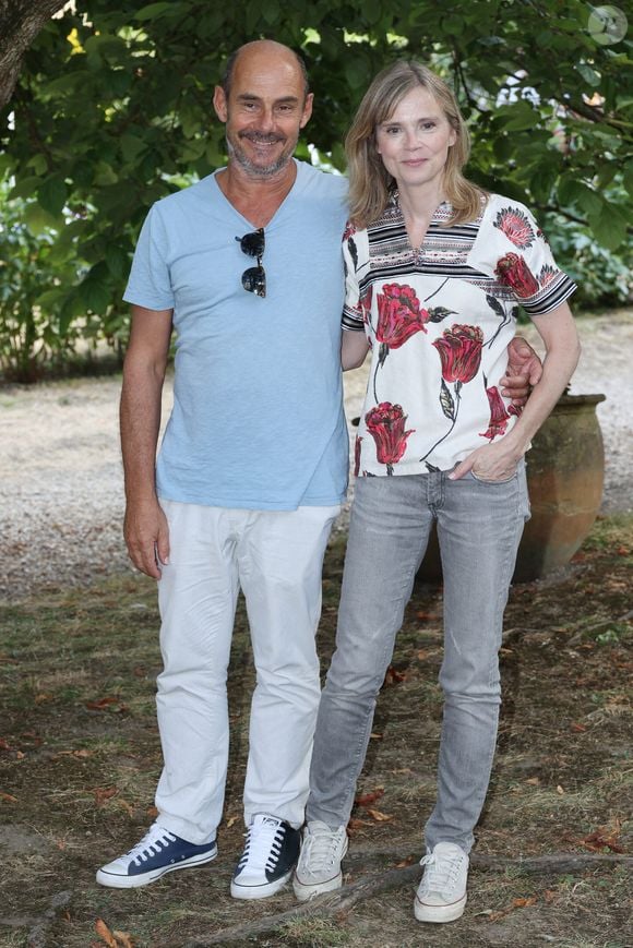 "Il est dans le top 5, mais il n’est pas le premier"

Bernard Campan et Isabelle Carre assistent au Photocall de La Degustation dans le cadre du 15ème Festival du Film d'Angoulême à Angoulême, 26 août 2022, France. Photo by Jerome Domine/ABACAPRESS.COM