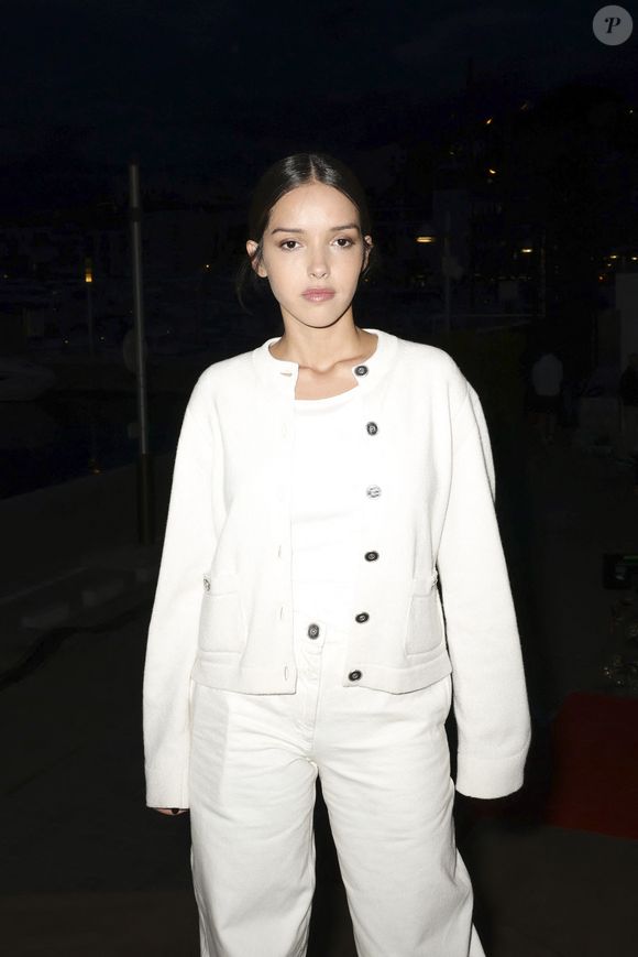 Exclusif - Lyna Khoudri en backstage de l'émission "C à vous" lors du 78ème Festival International du Film de Cannes le 22 mai 2025. © Jack Tribeca / Bestimage