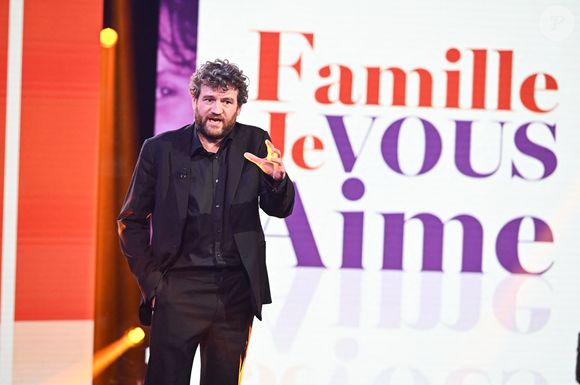 Exclusif - Olivier de Benoist lors de l'enregistrement de l'émission "Famille je vous aime" présentée par M. Drucker et qui sera diffusée le 13 juin 2025 sur France 3, aux Studios rive gauche à Paris, France, le 15 avril 2025. © Clovis-Gaffiot/Bestimage