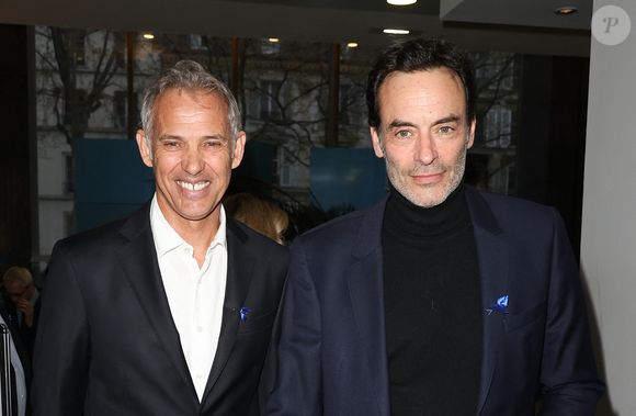Exclusif - Paul Belmondo et Anthony Delon - Ce mardi 2 avril 2024, lors de la journée mondiale de sensibilisation à l’autisme, le comédien Samuel Le Bihan (co-fondateur d’Autisme Info Service, père d’une fille autiste) et Florent Chapel (co-fondateur d'Autisme Info Service) ont reçu les insignes de Chevalier de la légion d'honneur en récompense de leur engagement au ministère des Solidarités et de la Santé à Paris.
Angia, 12 ans, est atteinte d’autisme sévère. Elle est pourtant en cinquième au collège. Depuis sa naissance, son père, l’acteur Samuel Le Bihan qui en a la garde exclusive, met en avant sa notoriété et use de tous ses moyens pour parler et mieux faire connaître ce trouble du neuro-développement, développer la détection et la prise en charge, améliorer le soutien aux parents, alors que la France est très en retard par rapport à de nombreux pays. © Guirec Coadic / Bestimage