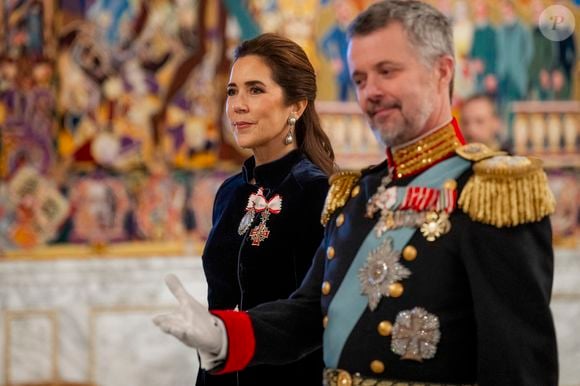 Le roi Frederik X de Danemark et la reine Mary de Danemark organisent une réception du Nouvel An organisée pour le corps diplomatique dans la salle des Chevaliers du palais de Christiansborg à Copenhague, le lundi 5 janvier 2026. (Photo : Ida Marie Odgaard/Ritzau Scanpix)