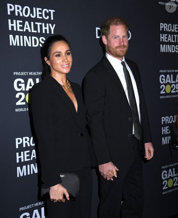 Le prince Harry, duc de Sussex et Meghan Markle, duchesse de Sussex, lors du 3ème gala annuel du projet "Healthy Minds" aux Spring Studios à New York City, New York, Etats-Unis, le 9 octobre 2025. © Photo Image Press via ZUMA Press Wire/Bestimage