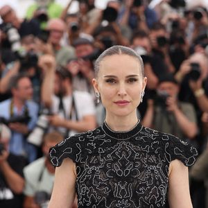 Natalie Portman au photocall de "Arco" (Séance spéciale) lors du 78ème Festival International du Film de Cannes, le 16 mai 2025. 

© Jacovides-Moreau / Bestimage