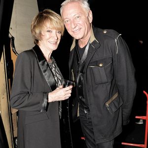 Il s'agit d'Alice Dona et de Laurent Boyer.

Alice Dona et Laurent Boyer - Cérémonie de remise des Grands Prix Sacem 2015 aux Folies Bergères à Paris le 30 novembre 2015. © Veeren / Bestimage