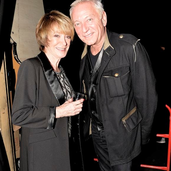Il s'agit d'Alice Dona et de Laurent Boyer.

Alice Dona et Laurent Boyer - Cérémonie de remise des Grands Prix Sacem 2015 aux Folies Bergères à Paris le 30 novembre 2015. © Veeren / Bestimage