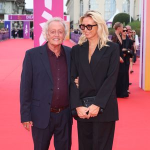 Didier Barbelivien et sa femme Laure - Arrivées à la soirée d'ouverture de la 50ème édition du Festival du Cinema Américain de Deauville, France, le 6 septembre 2024. © Denis Guignebourg/BestImage