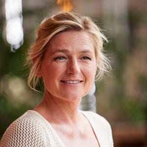 Après la naissance de son fils aîné, elle a vécu un burn-out.

Anne-Elisabeth Lemoine au village lors des Internationaux de France de tennis de Roland Garros 2023, à Paris, France, le 9 juin 2023. © Jacovides-Moreau/Bestimage