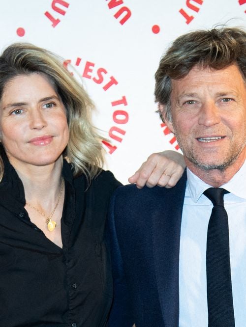"Le week-end, je suis souvent seule" : Alice Taglioni évoque l'implication de Laurent Delahousse dans leur vie de famille