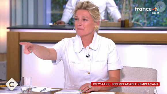 Anne-Elisabeth Lemoine reçoit JoeyStarr dans "C à vous" sur France 5