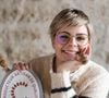 Elle se dit très bien accueillie par ses collègues et heureuse de cette reconversion.

Perrine, candidate de L'amour est dans le pré saison 2018