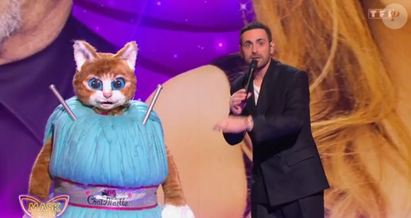 Il pourrait pourtant bien s'agir de Séverine Ferrer, l'ex-animatrice emblématique de "Fan de" entre 1997 et 2005.

Le Chaton dans "Mask Singer 7" sur TF1