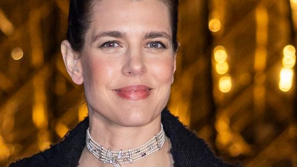 Charlotte Casiraghi satinée face à Laetitia Casta, impériale, au Grand Dîner du Louvre : elles rayonnent !