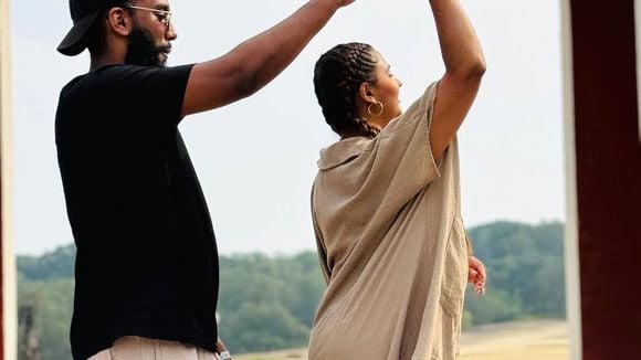 Atteinte d'une maladie chronique, une maman de Familles nombreuses révèle être enceinte de son cinquième enfant : “Un autre miracle”