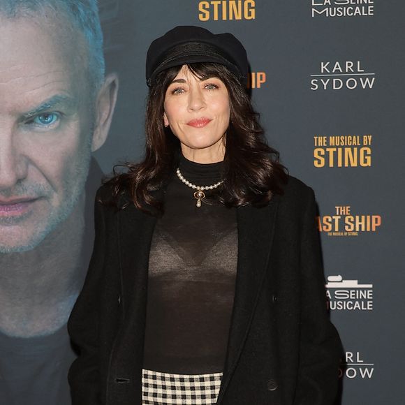 Plus de vingt ans après sa victoire télévisée, la mère du petit Marin conserve une ligne impeccable, presque identique à celle de ses premiers pas médiatiques.

Nolwenn Leroy lors de la générale de "The Last Ship" , Le spectacle musical de Sting, à la Seine Musicale à Boulogne-Billancourt le 19 février 2026.

© Coadic Guirec / Bestimage