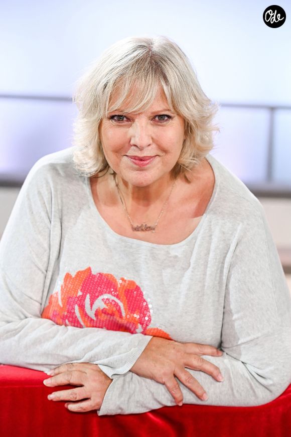 Exclusif - Laurence Boccolini lors de l'enregistrement de l'émission Vivement dimanche présentée par M.Drucker aux studios Rive Gauche, à Paris, France, le 1er octobre 2025. Diffusion sur France 3 le 9 novembre 2025. © Guillaume Gaffiot/Bestimage