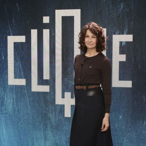 Exclusif - Valérie Lemercier, sur le plateau de Clique (Midi) présenté par M.Achour, et diffusé sur Canal + le 4 novembre 2025, à Paris, France, le 28 octobre 2025. © Jack Tribeca/Bestimage