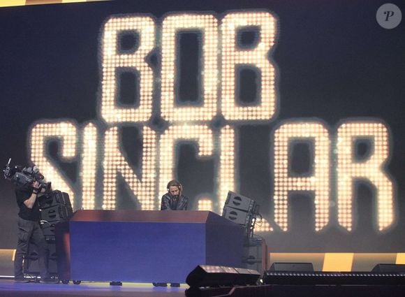 Le Marais reste son cocon où il se retrouve en famille tant pour travailler que pour se poser entre deux sets.

Bob Sinclar (DJ) au Club France porte de la Villette lors des Jeux Olympiques (JO) de Paris 2024, à Paris, France, le 27 juillet 2024. © Jonathan Rebboah/Panoramic/Besztimage