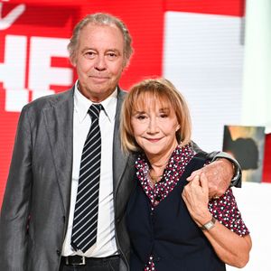 Exclusif - Michel Leeb et Marie-Anne Chazel - Enregistrement de l'émission "Vivement Dimanche" au Studio Gabriel à Paris, présentée par M.Drucker et diffusée le 5 octobre sur France 3
© Guillaume Gaffiot / Bestimage