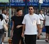 Enzo, jeune entrepreneur à la tête de la start-up Wooskill, fait face à une crise numérique qui met à mal tout le travail qu'il a fourni ces dernières années. 

Cristina Cordula et son fils Enzo lors d'une balade à Saint-Tropez le 21 août 2025.