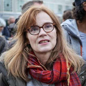 Isabelle Carre participe à la marche silencieuse organisée par le nouveau collectif Une Autre Voix le 19 novembre 2023 à Paris, France. Photo by Nasser Berzane/ABACAPRESS.COM