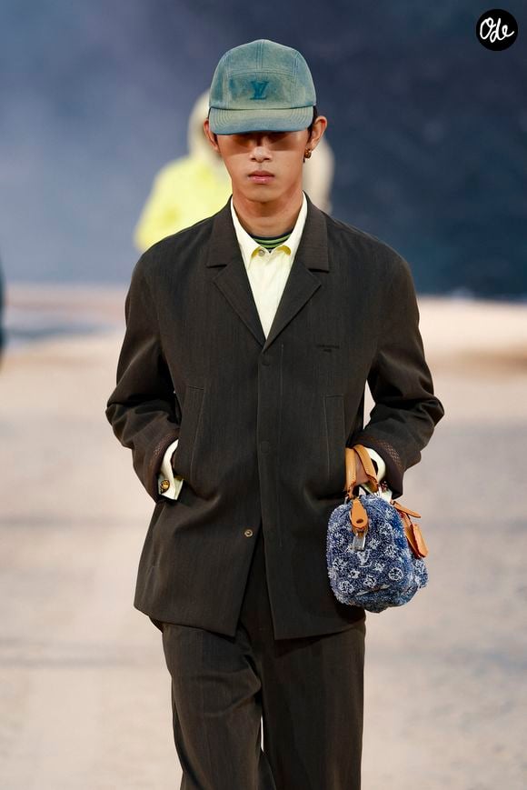 Défilé de mode Louis Vuitton Prêt à Porter Collection Homme Printemps/Été 2027 lors de la Fashion Week de Paris, à la Cité Internationale Universitaire de Paris, France, le 23 juin 2026. © Bestimage