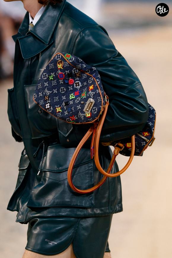 Défilé de mode Louis Vuitton Prêt à Porter Collection Homme Printemps/Été 2027 lors de la Fashion Week de Paris, à la Cité Internationale Universitaire de Paris, France, le 23 juin 2026. © Bestimage