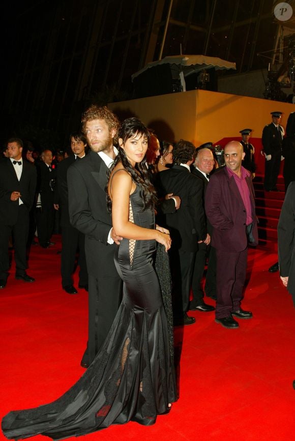 Archives - Vincent Cassel et Monica Bellucci et Vincent Cassel lors de la montée des marches du film ''Irréversible'' pendant le 55ème Festival de Cannes, le 24 mai 2002. ©Frédéric Piau/Bestimage