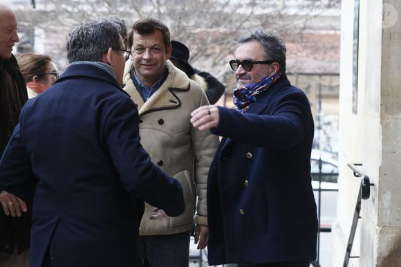 Laurent Mariotte, Yves Camdeborde lors des obsèques de Jean-Luc Petitrenaud en l'église Saint-Pierre-du-Gros-Caillou à Paris
© Christophe Clovis/Bestimage