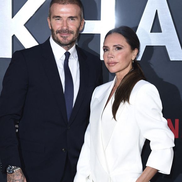 Dans une nouvelle interview accordée au "Times", Victoria Beckham s’est livrée avec une rare sincérité sur ses complexes, le vieillissement et sa vision de la famille. 

David Beckham et Victoria Beckham à Londres.  Action Press / Bestimage
