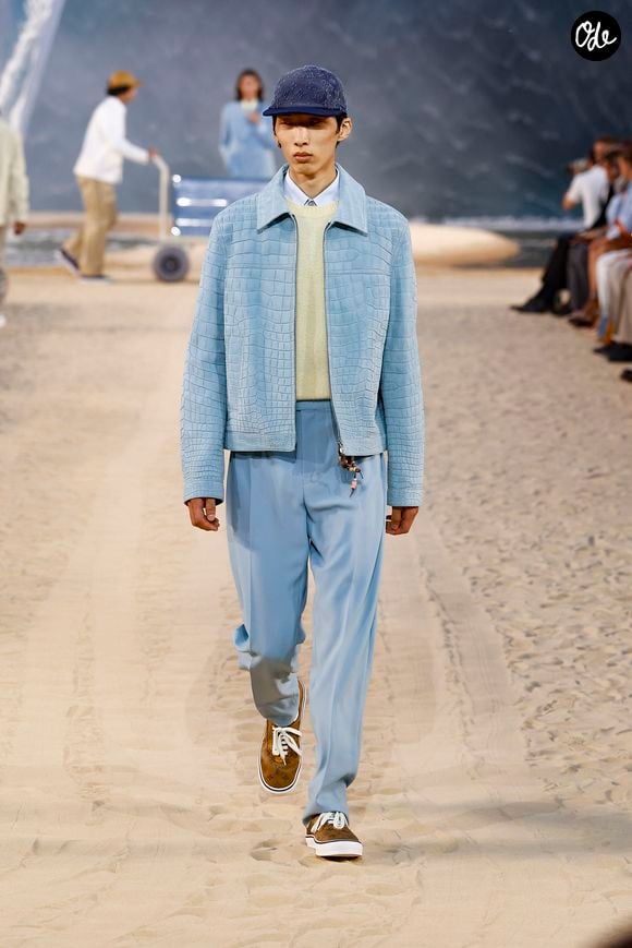Défilé de mode Louis Vuitton Prêt à Porter Collection Homme Printemps/Été 2027 lors de la Fashion Week de Paris, à la Cité Internationale Universitaire de Paris, France, le 23 juin 2026. © Bestimage