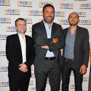 Axel de Tarlé, Bruce Toussaint et Karim Rissouli lors du photocall de la présentation de la nouvelle dynamique 2017-2018 de France Télévisions. Paris, le 5 juillet 2017.
© Guirec Coadic/Bestimage