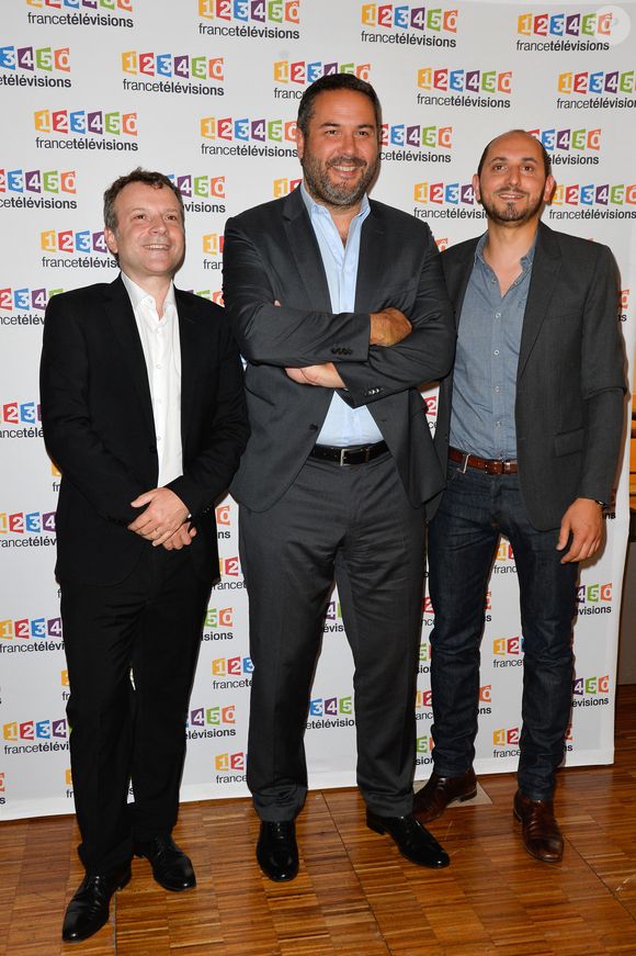 Axel de Tarlé, Bruce Toussaint et Karim Rissouli lors du photocall de la présentation de la nouvelle dynamique 2017-2018 de France Télévisions. Paris, le 5 juillet 2017.
© Guirec Coadic/Bestimage